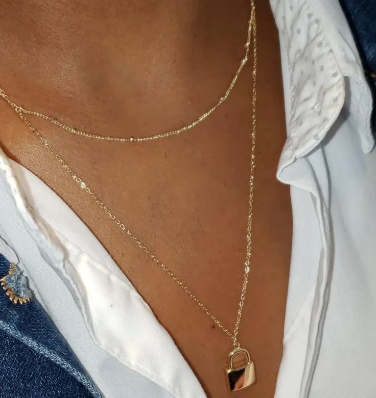 MEVECCO Padlock Layered Necklace